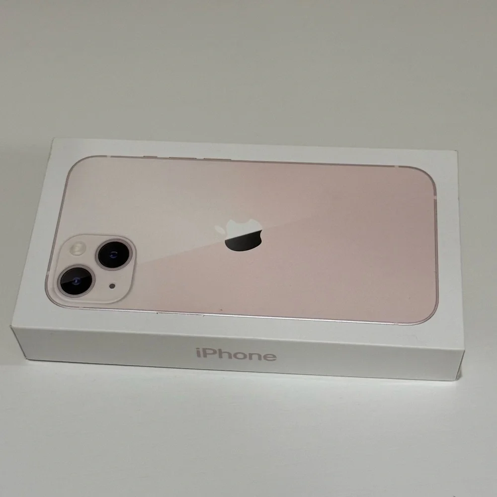 Apple iPhone 13 Rose Gold 256GB PRICE FIRM